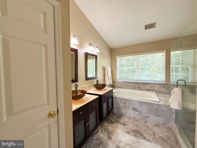 9503 Surratts Manor Dr, House other with 4 bedrooms, 3 bathrooms and null parking in CLINTON MD | Image 25