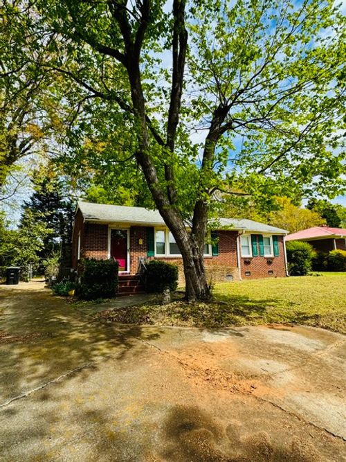 212 Beauregard Ave, Anderson, SC, 29625-2315 | Card Image