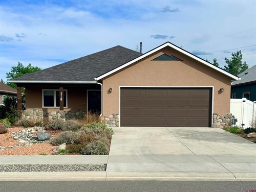 318 Howard Fork Avenue, Montrose, CO, 81403 | Card Image