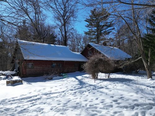 63 Highland St, Sharon, MA, 02067-1423 | Card Image