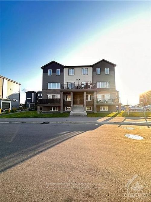 704c-704 Amberwing Pvt, Ottawa, ON, K4A5H5 | Card Image