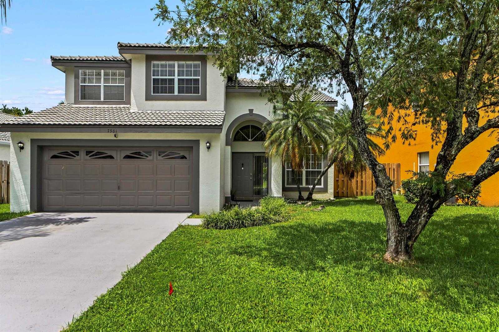 Residential in Lake Worth