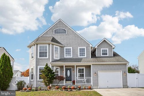 413 Genista Ave, GALLOWAY, NJ, 08205-6719 | Card Image