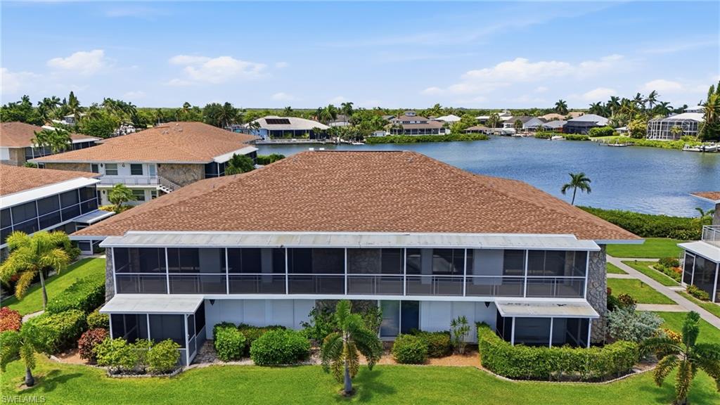 Residential in NAPLES 2