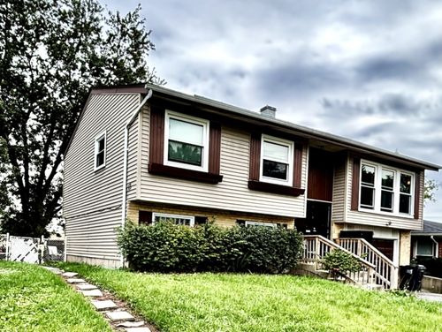 1135 E 159th Pl, South Holland, IL, 60473-1709 | Card Image