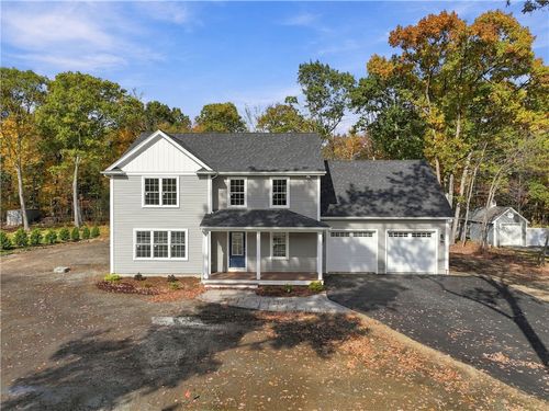 2282 Victory Hwy, Glendale, RI, 02826-1675 | Card Image