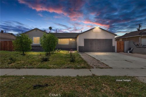 247 E Grant St, Rialto, CA, 92376 | Card Image