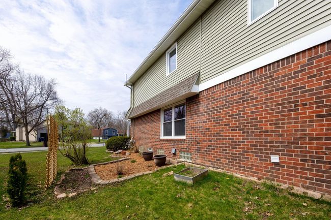 2015 Rugby Ct, House other with 4 bedrooms, 3 bathrooms and null parking in Ann Arbor MI | Image 40