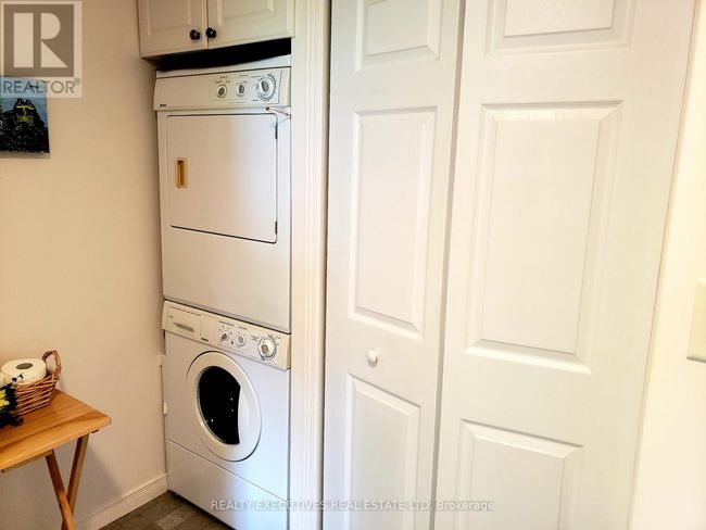 7 B1 Rd, House other with 3 bedrooms, 2 bathrooms and 3 parking in Lombardy ON | Image 28
