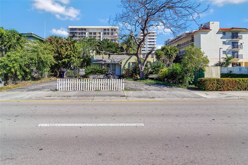 8919 Harding Ave, Surfside, FL, 33154-3420 | Card Image