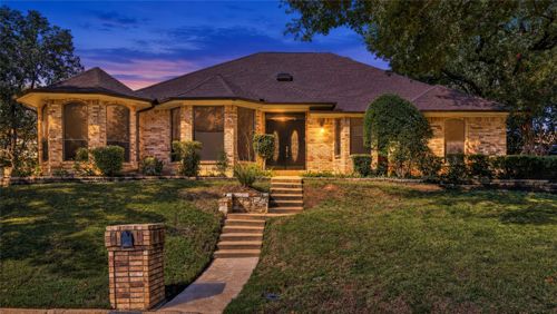 3910 Cross Bend Ct, Arlington, TX, 76016-3831 | Card Image