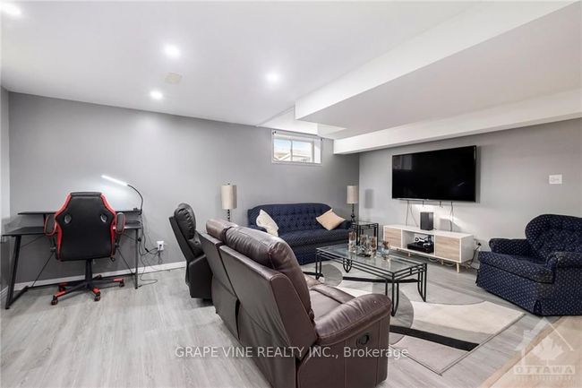 2190 Valley St, House attached with 3 bedrooms, 2 bathrooms and 2 parking in Moose Creek ON | Image 20