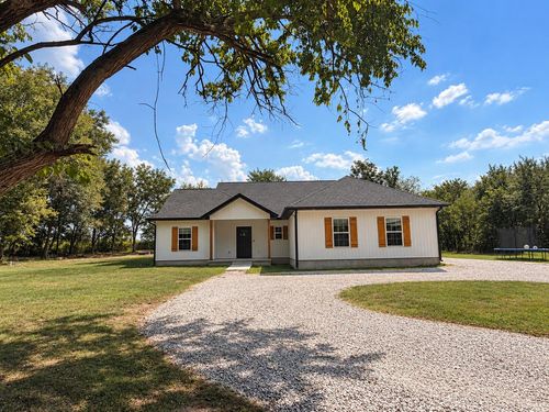 916 E 438th Road, Bolivar, MO, 65613 | Card Image
