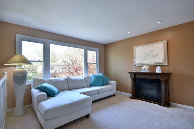 7644 161 St St, House other with 4 bedrooms, 3 bathrooms and 2 parking in Tinley Park IL | Image 5