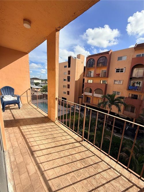 apt-1316-440 E 23rd St, Hialeah, FL, 33013-3940 | Card Image