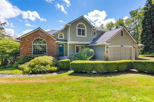 11243 Garland Ln, La Conner, WA, 98257-8811 | Card Image