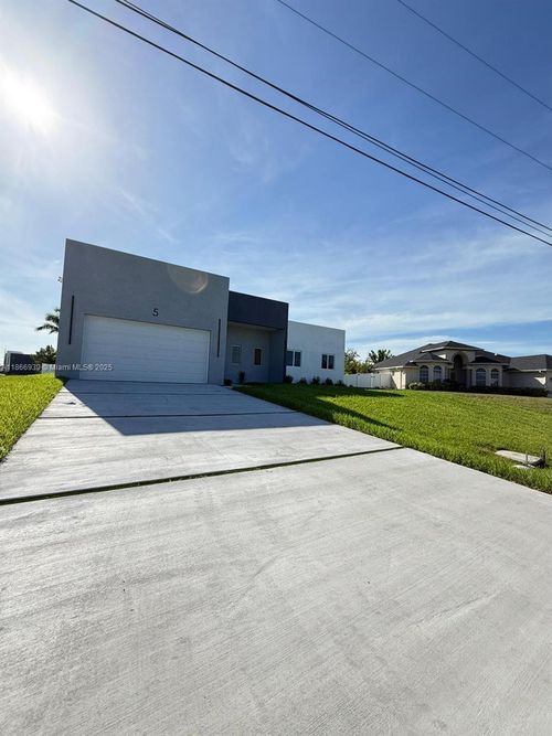 0-5 Sw 26th Pl, Cape Coral, FL, 33991-1248 | Card Image