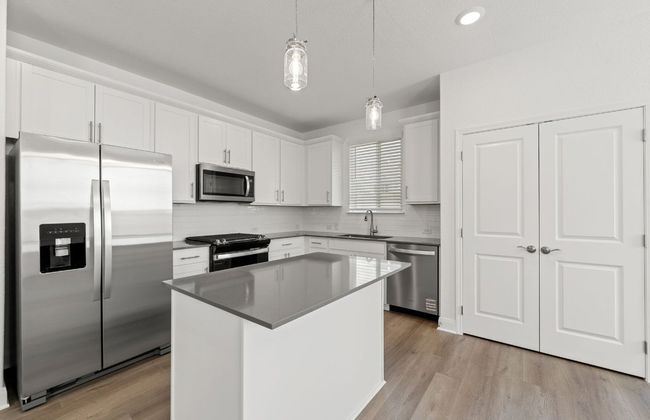 521 Scooter St, House other with 5 bedrooms, 3 bathrooms and null parking in Georgetown TX | Image 5