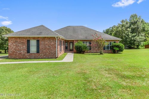 22140 Red Fox Run, Saucier, MS, 39574-4201 | Card Image