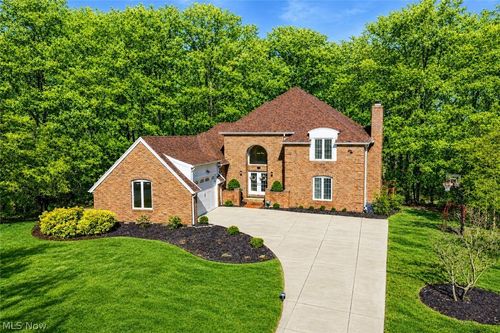 309 High Blf, Aurora, OH, 44202-8475 | Card Image