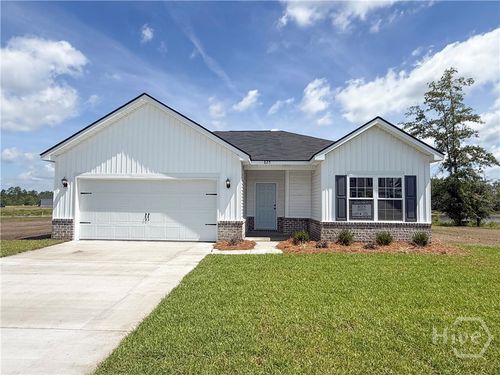 825 Buckhead Loop Se, Allenhurst, GA, 31301-5667 | Card Image