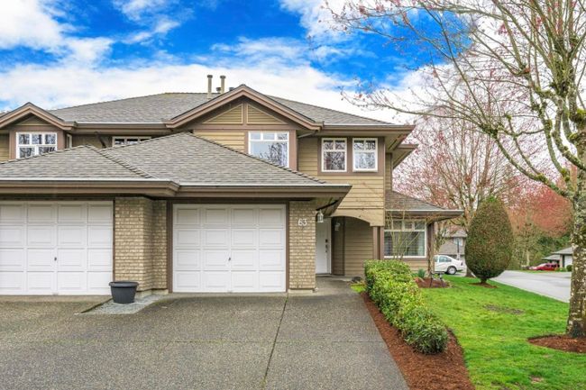 63 - 11737 236 Street, Townhouse with 3 bedrooms, 2 bathrooms and 3 parking in Maple Ridge BC | Image 2