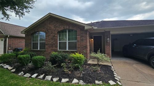 18015 Willow Cliff Ln, Cypress, TX, 77433-6121 | Card Image
