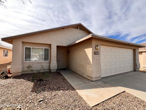 10046 E Paseo San Rosendo, Tucson, AZ, 85747 | Card Image