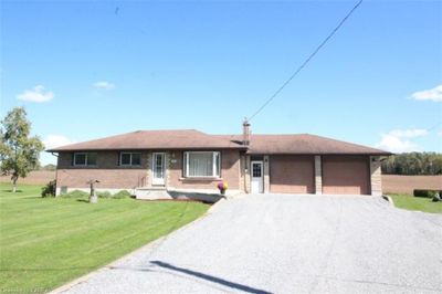 1984 Downsview Dr, House other with 3 bedrooms, 1 bathrooms and 10 parking in Glenburnie ON | Image 2