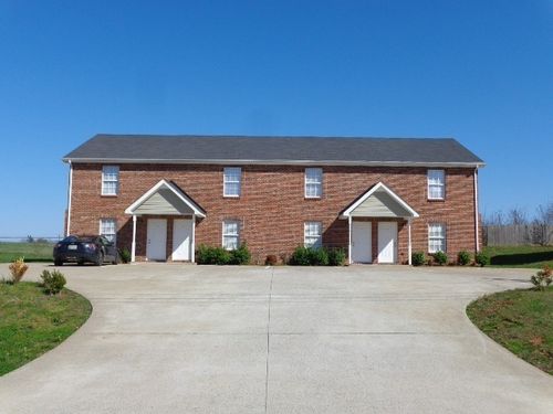 b-541 Patriot Park Ct, Clarksville, TN, 37042-7199 | Card Image