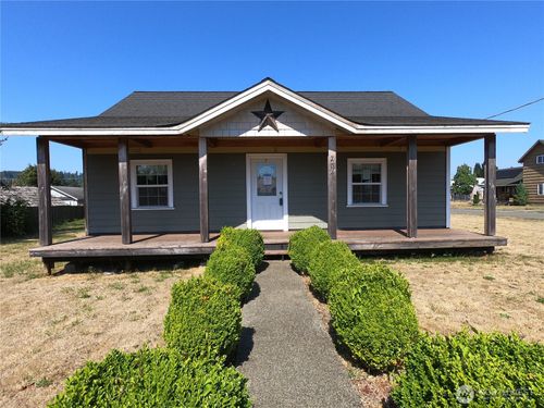 204 Chehalis Ave, Pe Ell, WA, 98572-8910 | Card Image