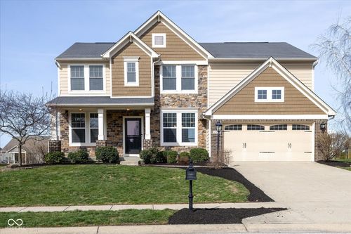 2394 Woodcreek Crossing Blvd, Avon, IN, 46123-7218 | Card Image