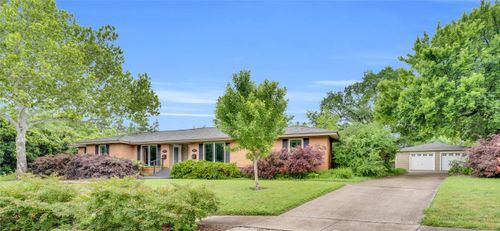 9528 Ash Creek Dr, Dallas, TX, 75228-3735 | Card Image