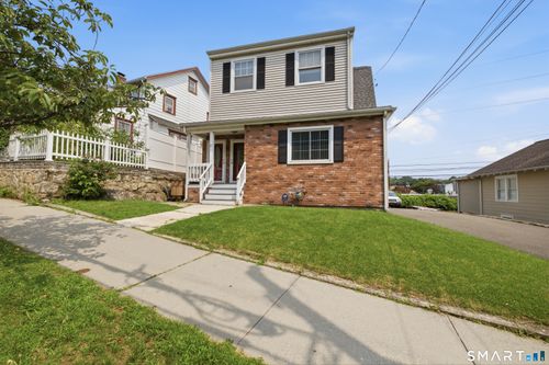21 Culloden Rd, Stamford, CT, 06902-3012 | Card Image
