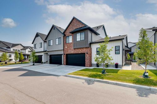 1803-201 Cooperswood Green Sw, Airdrie, AB, T4B5R2 | Card Image