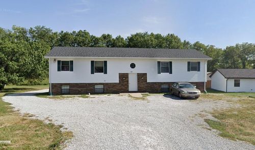 c-420 Ne Park Ln, COLUMBIA, MO, 65201-7084 | Card Image