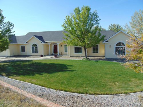 927 Haul Rd, Vale, OR, 97918-5020 | Card Image
