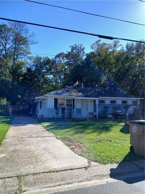 3011 Westgate St, Mobile, AL, 36606-2809 | Card Image