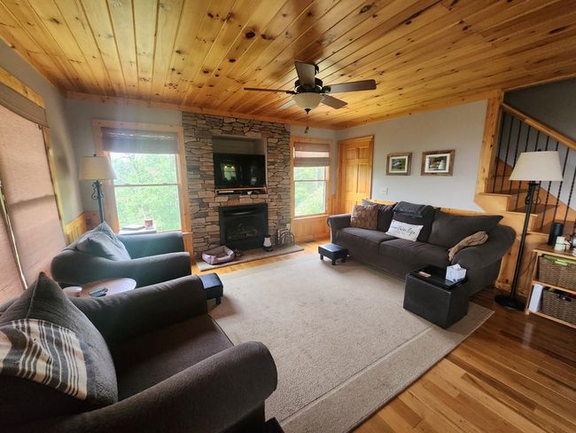 82 Alpine Way, House other with 3 bedrooms, 2 bathrooms and null parking in Fancy Gap VA | Image 9