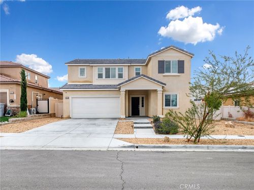 10630 Appaloosa Ave, Hesperia, CA, 92345-7776 | Card Image