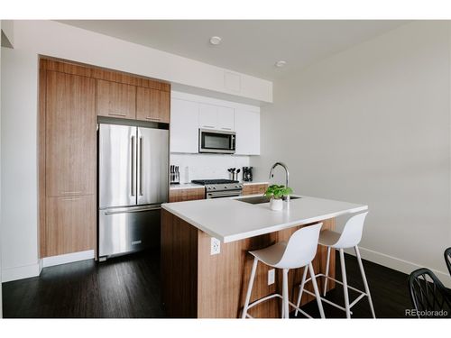 unit-406-2880 Zuni St, Denver, CO, 80211-4985 | Card Image