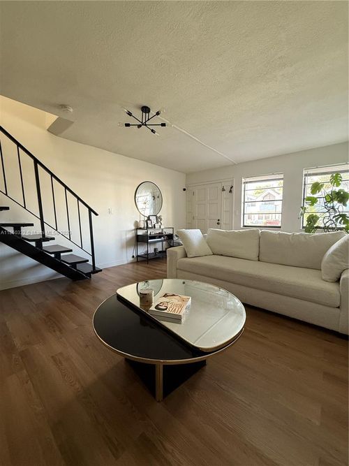 3-5866 W 18th Ave, Hialeah, FL, 33012-7597 | Card Image