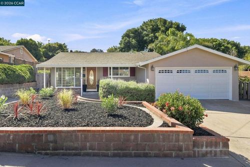 2358 Galway Rd, San Pablo, CA, 94806-1673 | Card Image