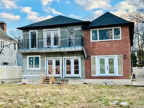 175-25 Devonshire Rd, Jamaica, NY, 11432 | Card Image