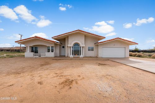 10448 Oleander Ave, California City, CA, 93505-3700 | Card Image