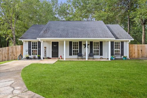 19633 W Wortham Rd, Saucier, MS, 39574-9763 | Card Image