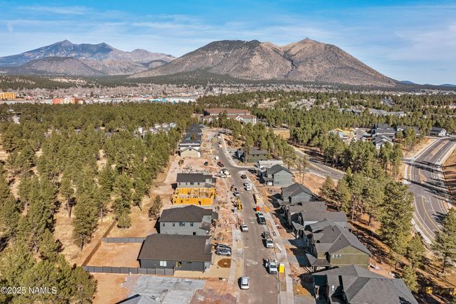 317 N Valerian Ln, House other with 4 bedrooms, 3 bathrooms and null parking in Flagstaff AZ | Image 8