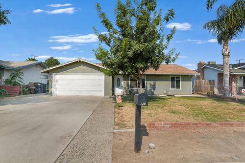 1061 Laurel Ave, Lindsay, CA, 93247-1730 | Card Image