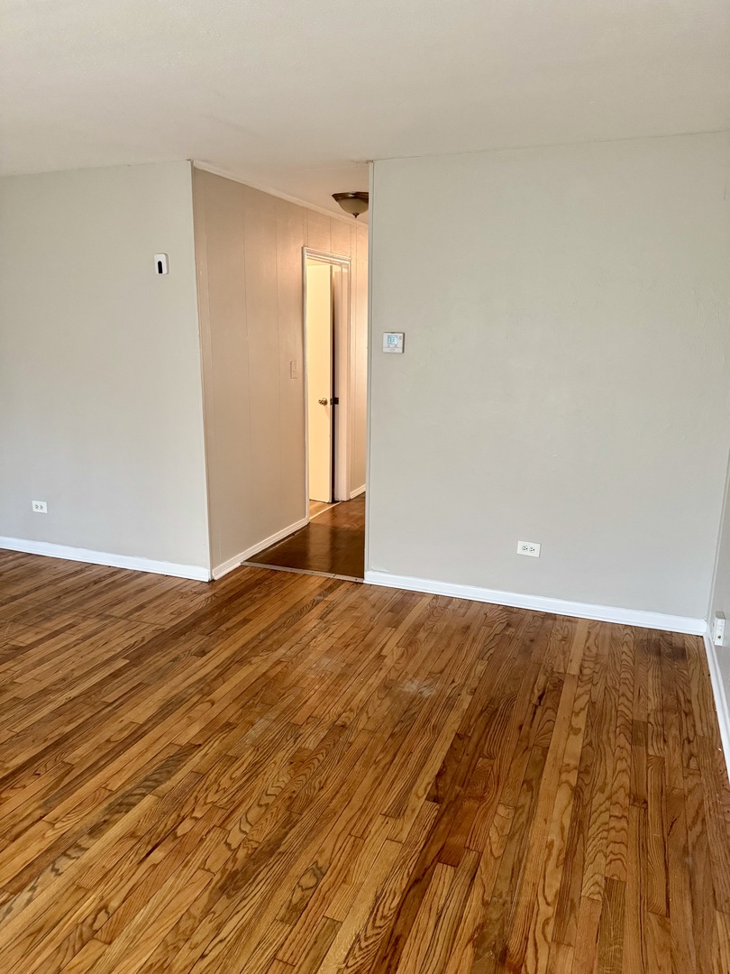 Residential in Hazel Crest 3