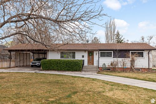 105 S 400 W, Richfield, UT, 84701-2424 | Card Image